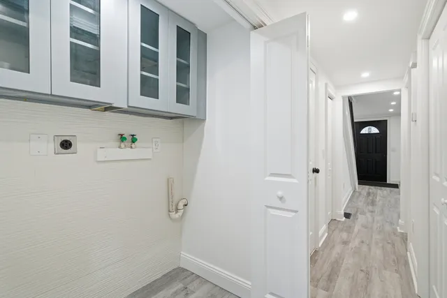 $599,000 | 30 Gerard Street, Milford, CT 06460