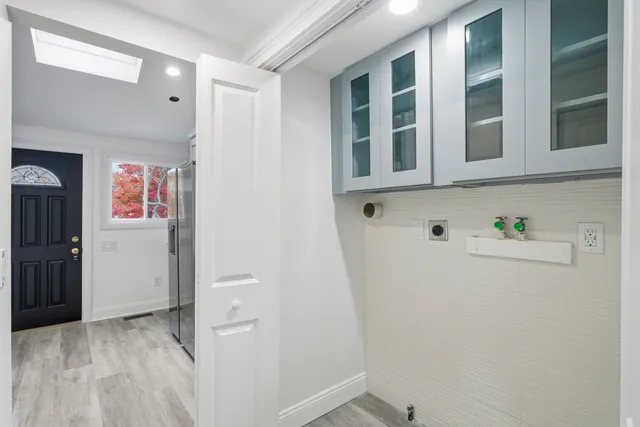 $599,000 | 30 Gerard Street, Milford, CT 06460