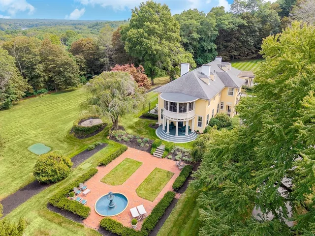 $2,650,000 | 5 Main Drive, Wenham, MA 01984