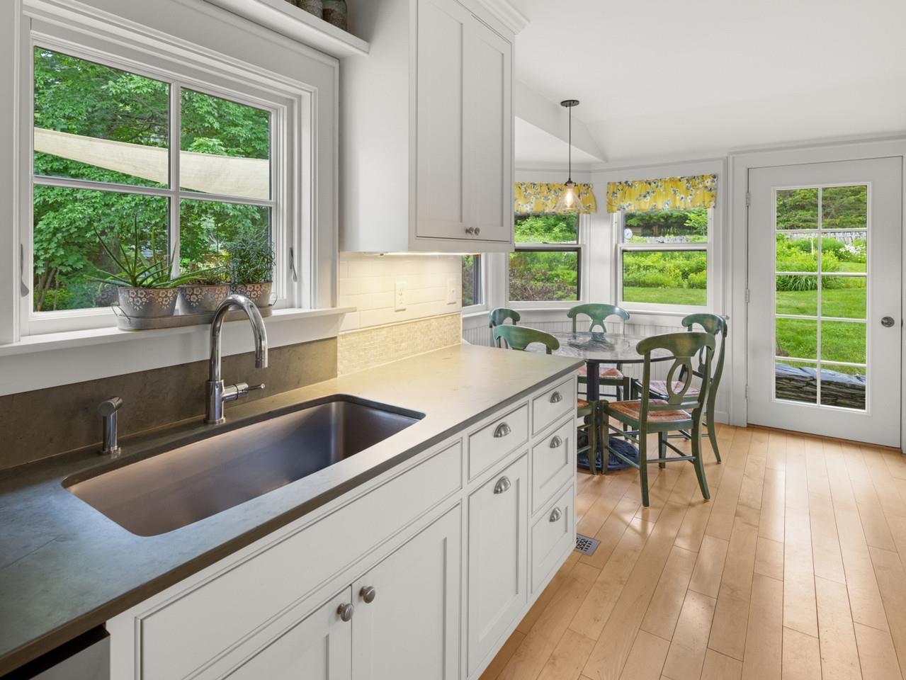 3160 Mt Philo Road Charlotte, VT 05445 - Photo 7 of 48