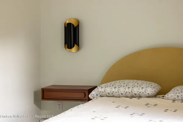 a bathroom with a toilet