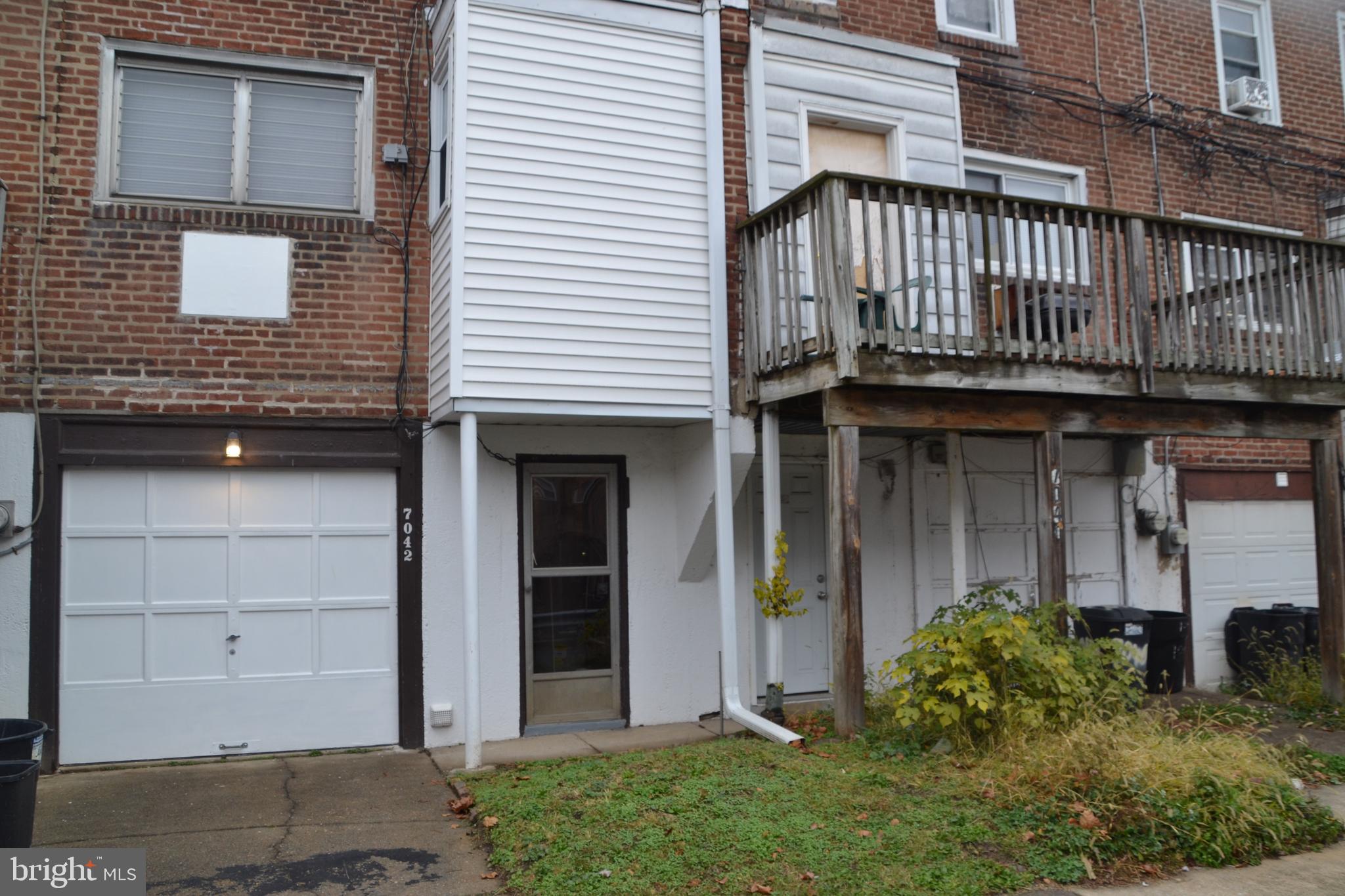 7042 Clinton Road Upper Darby, PA 19082 - Photo 6 of 33 a front view of a house