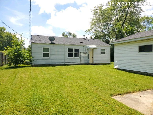 215 Louis Road Joliet, IL 60433 - Photo 3 of 9