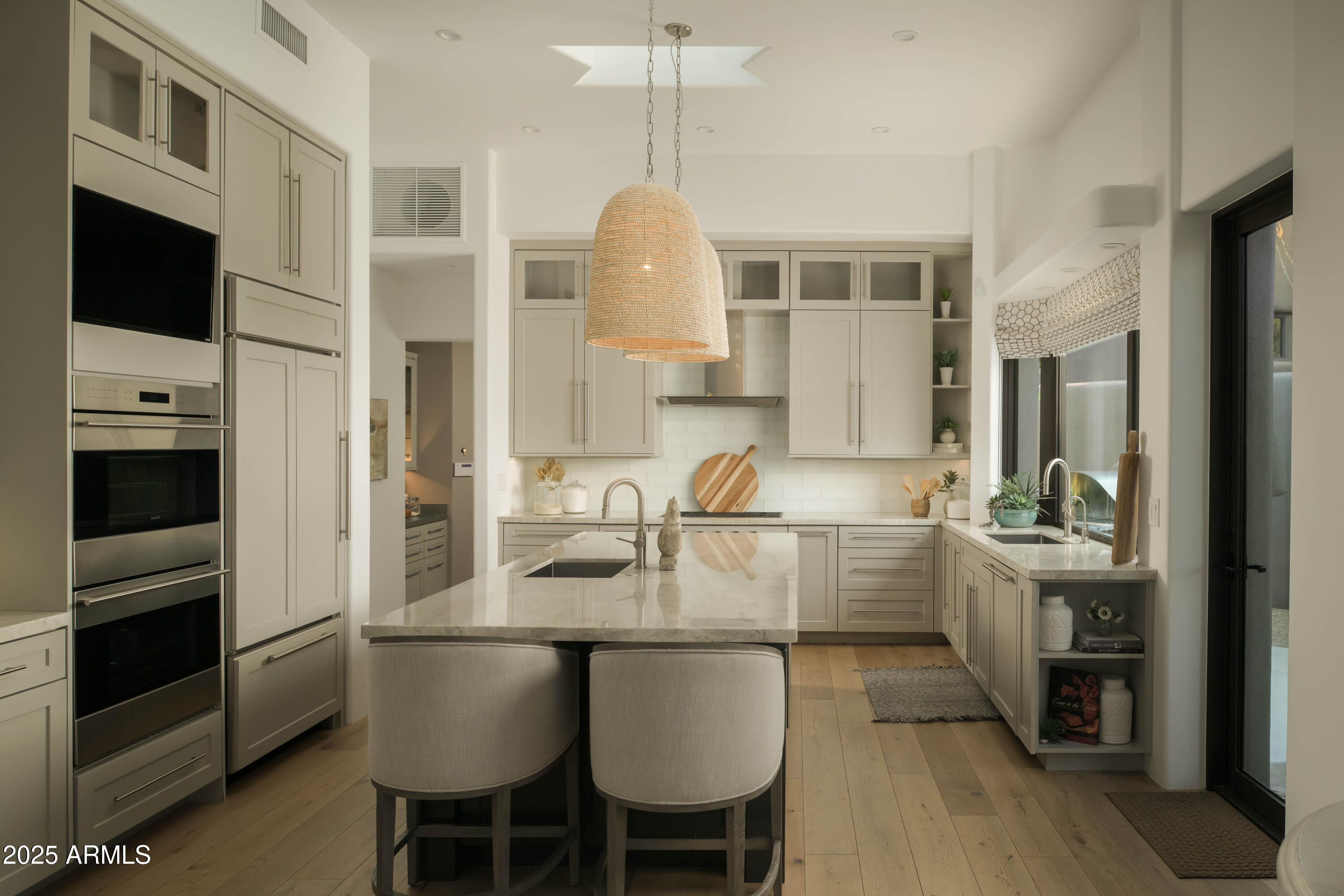 10040 East Happy Valley Road, Unit 1011 Scottsdale, AZ 85255 - Photo 11 of 27 Gourmet kitchen