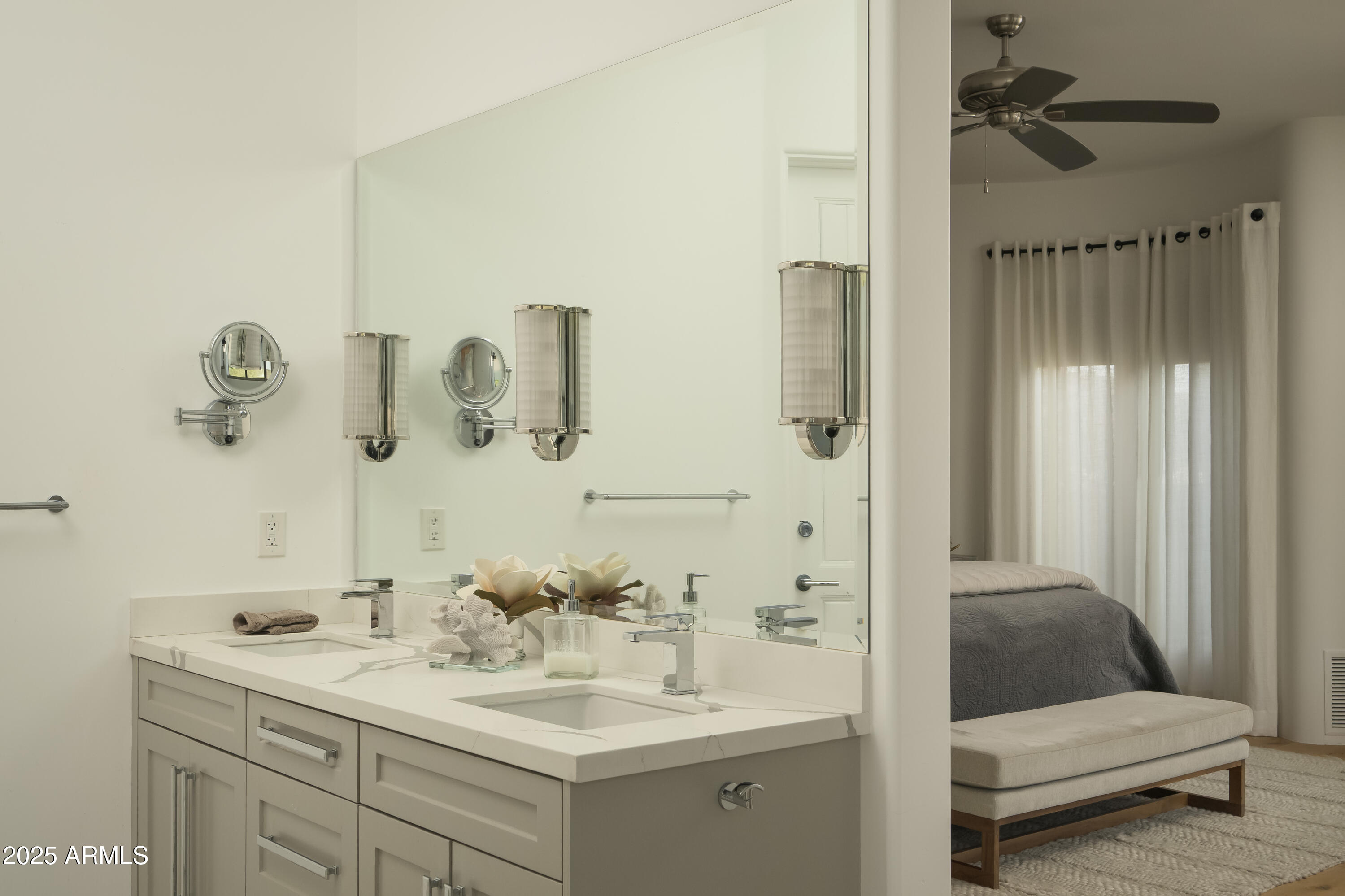 10040 East Happy Valley Road, Unit 1011 Scottsdale, AZ 85255 - Photo 18 of 27 Primary bath