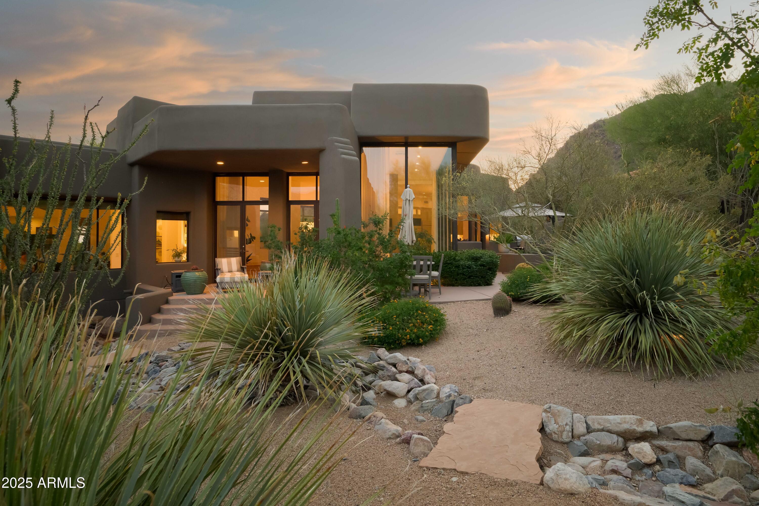 10040 East Happy Valley Road, Unit 1011 Scottsdale, AZ 85255 - Photo 25 of 27 Conversation Patios