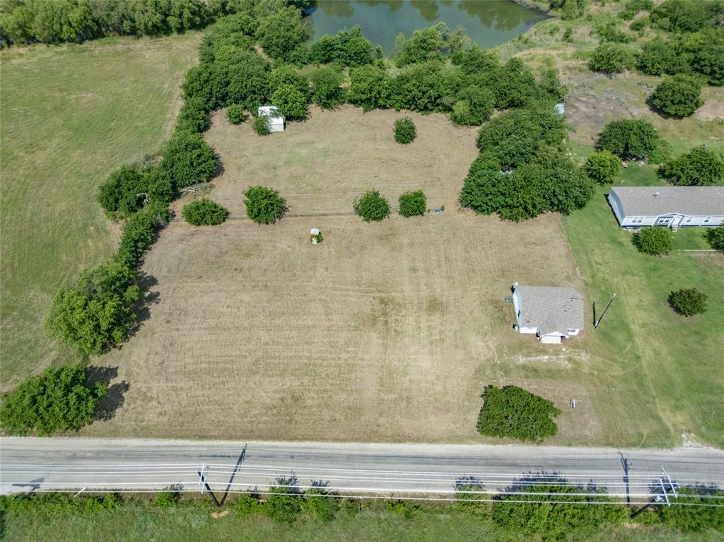 202 County Road 4511 Decatur, TX 76234 - Photo 7 of 36