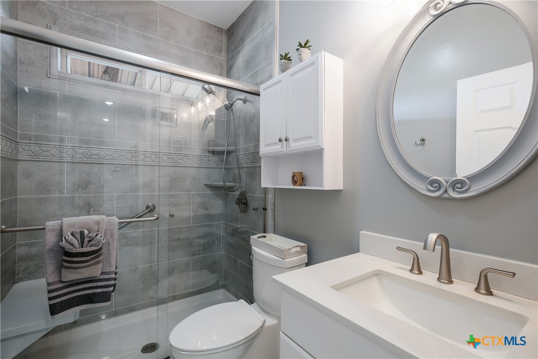 262 Gander Slough Road Kingsbury, TX 78638 - Photo 17 of 32