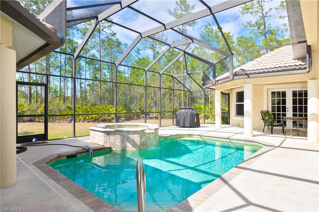 1275 Desoto Blvd North