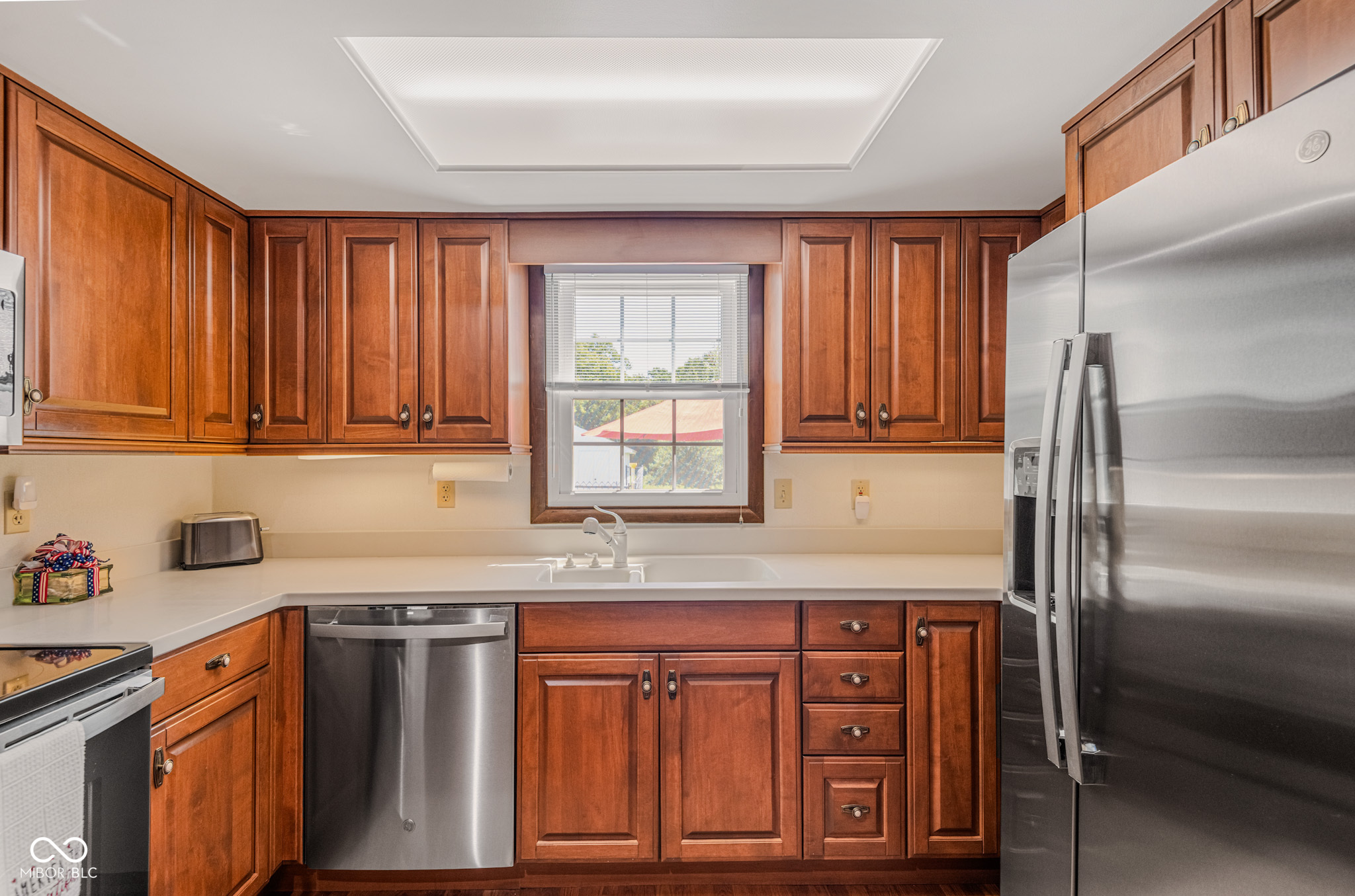 7221 South Sprague Road Columbus, IN 47201 - Photo 15 of 51