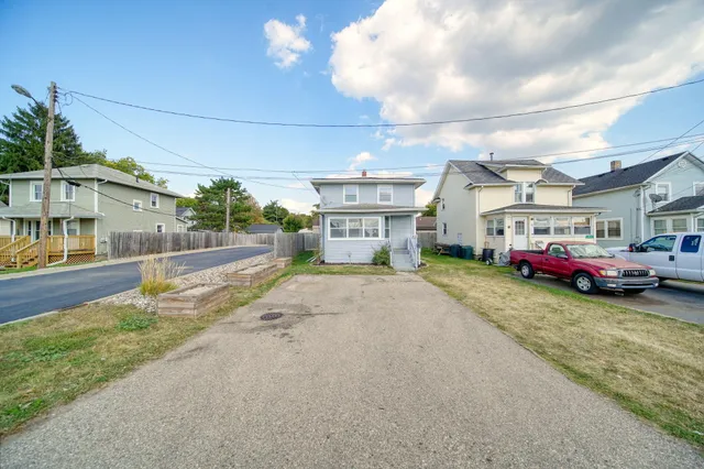 $110,000 | 813 Cooper Street, Jackson, MI 49202