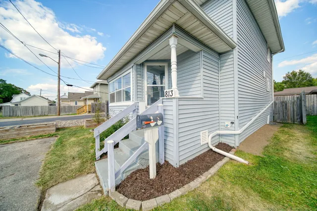 $110,000 | 813 Cooper Street, Jackson, MI 49202