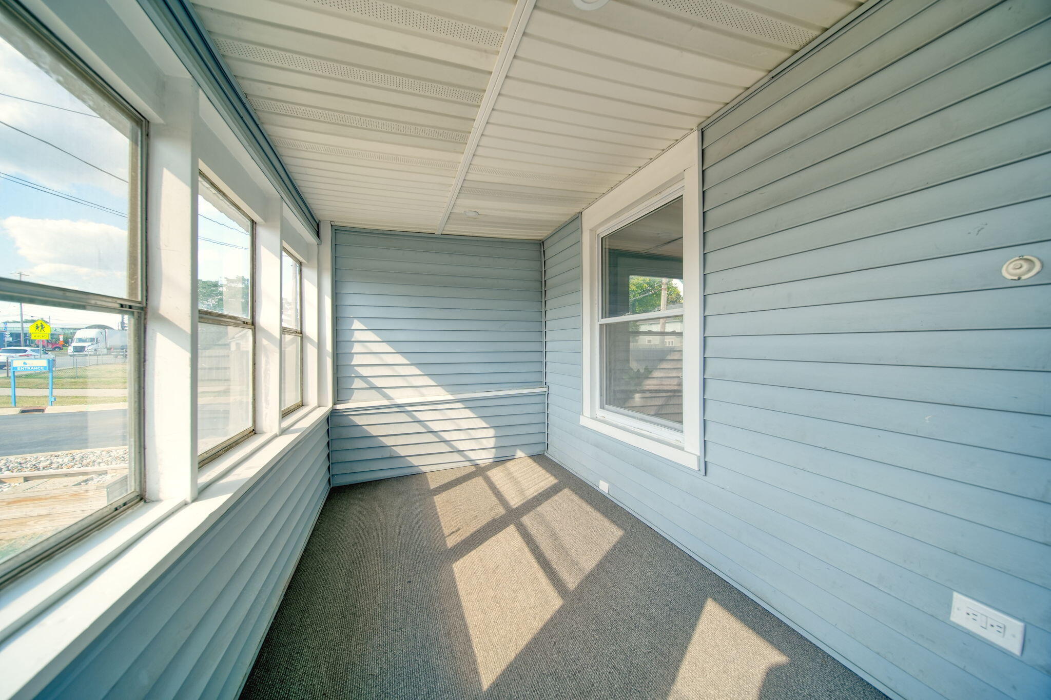 813 Cooper Street Jackson, MI 49202 - Photo 6 of 30 6-web-or-mls-DSC08850_HDR