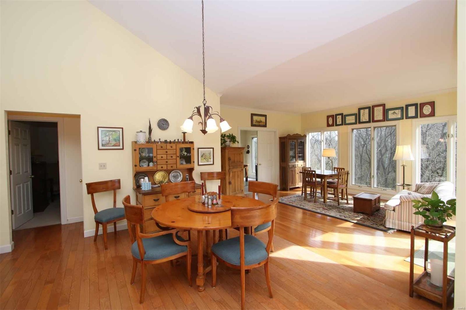 4519 Eagle Ridge Court Godfrey, IL 62035 - Photo 13 of 26 Gallery Image 13