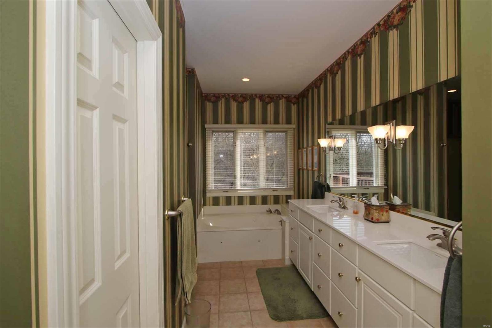 4519 Eagle Ridge Court Godfrey, IL 62035 - Photo 23 of 26 Gallery Image 23