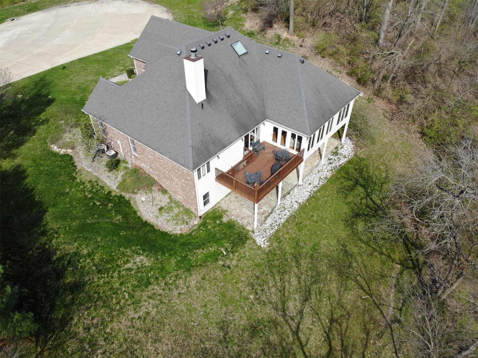 4519 Eagle Ridge Court Godfrey, IL 62035 - Photo 8 of 26 Gallery Image 8