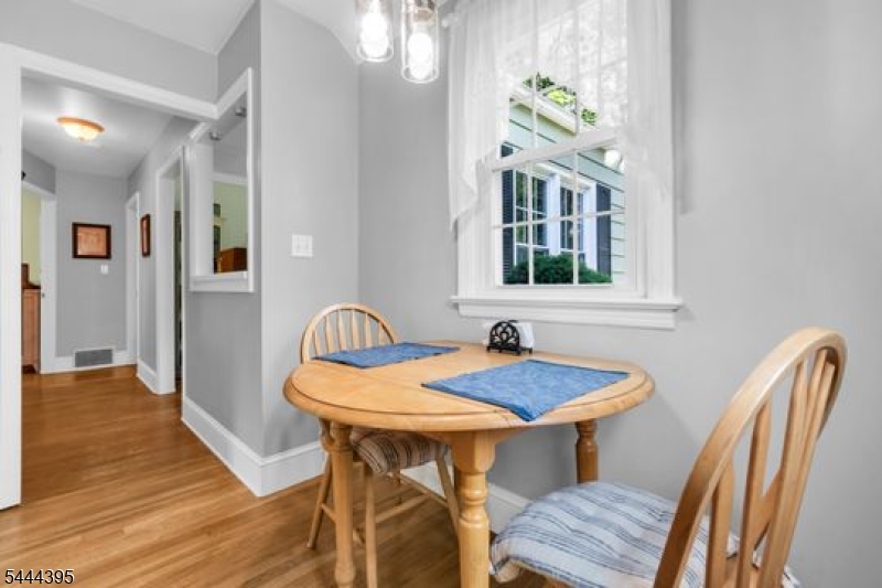 160 Hillcrest Road Flemington, NJ 08822 - Photo 11 of 40