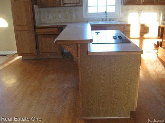 8169 Bergin Road Howell, MI 48843 - Photo 12 of 25 Very Functional Island
