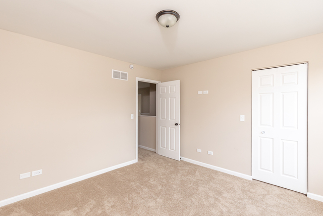 6218 Meadow Ridge Drive Plainfield, IL 60586 - Photo 16 of 28