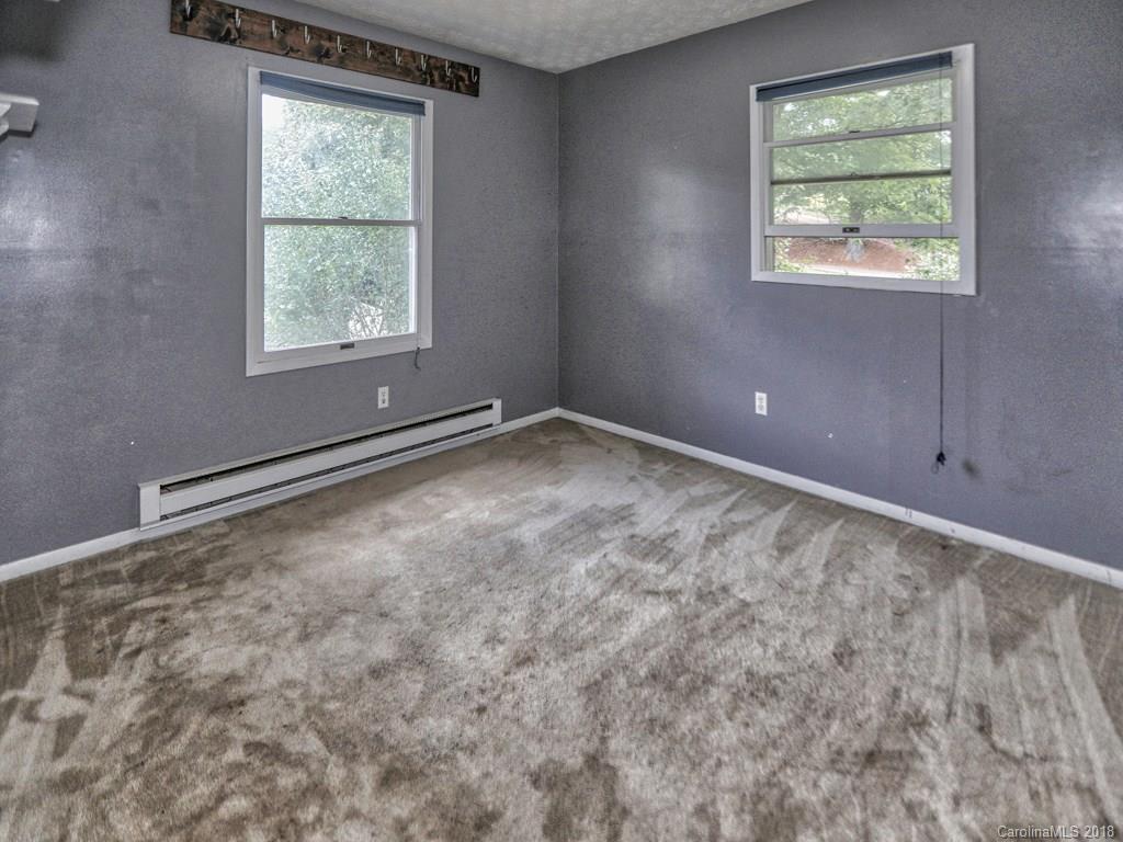 15 Chambers View Drive Clyde, NC 28721 - Photo 12 of 19 Gallery Image 12