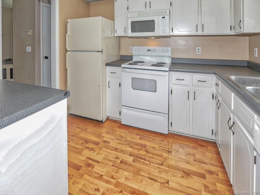 15 Chambers View Drive Clyde, NC 28721 - Photo 5 of 19 Gallery Image 5