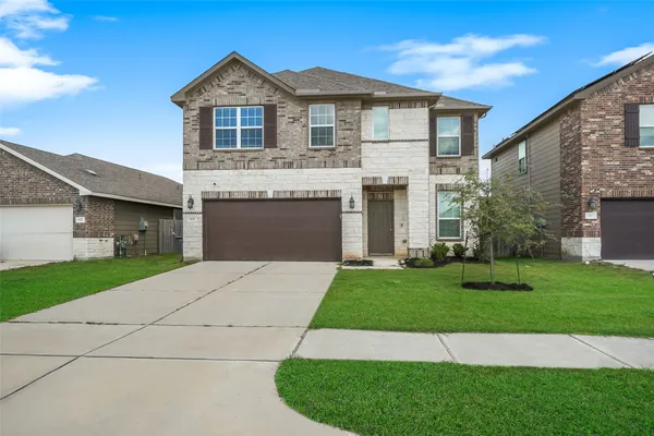 $359,900 | 831 Cloverdale Drive, Rosharon, TX 77583