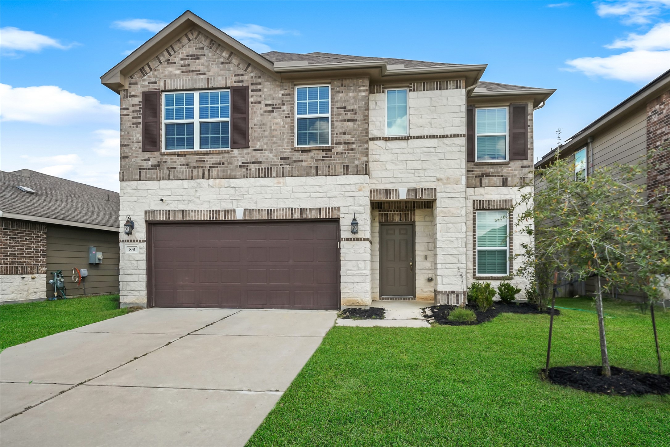 831 Cloverdale Drive Rosharon, TX 77583 - Photo 2 of 10 Front Elevation