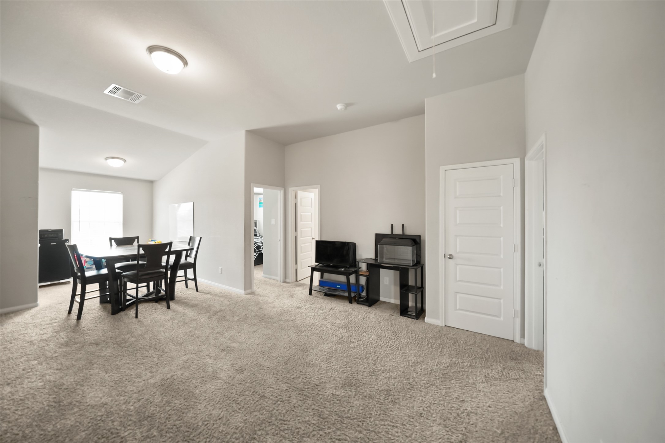 831 Cloverdale Drive Rosharon, TX 77583 - Photo 8 of 10 Game room