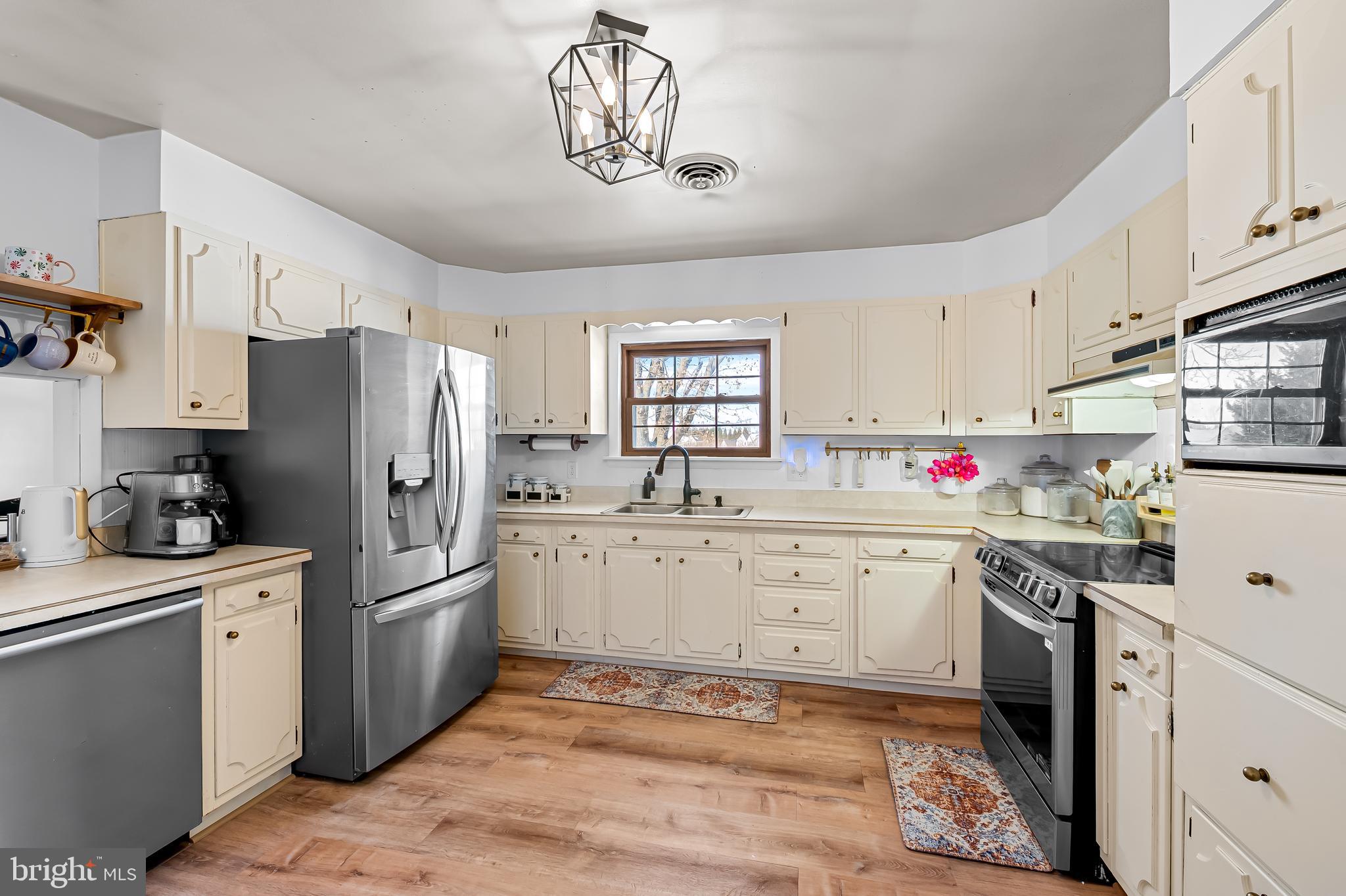 3754 London Bridge Road Sykesville, MD 21784 - Photo 15 of 47 Gallery Image 15