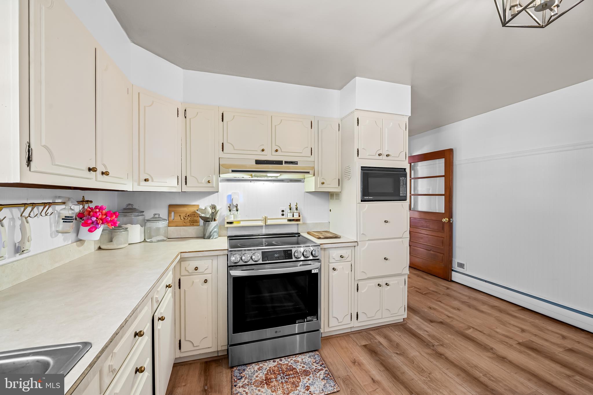 3754 London Bridge Road Sykesville, MD 21784 - Photo 16 of 47 Gallery Image 16