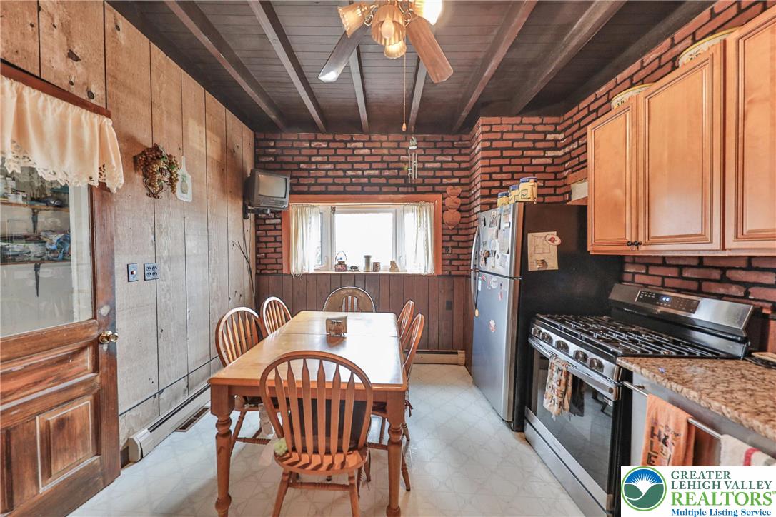 1005 7th Street Whitehall, PA 18052 - Photo 21 of 74