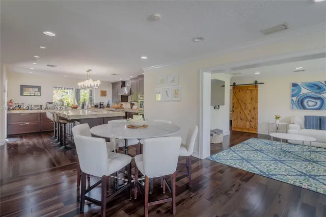 $2,450,000 | 8500 Southwest 70th Street, Miami, FL 33143