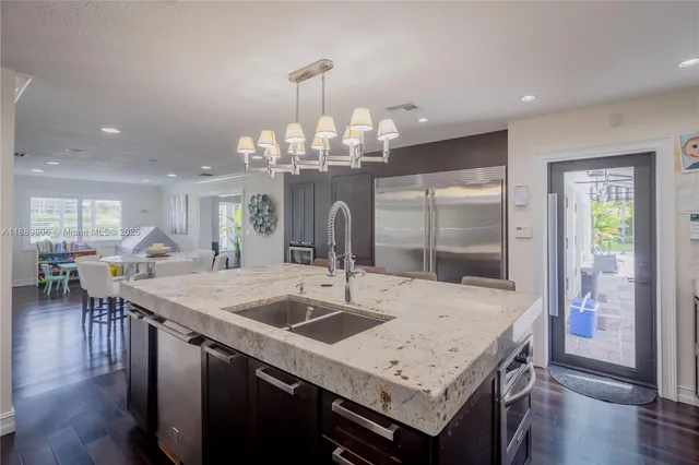 $2,450,000 | 8500 Southwest 70th Street, Miami, FL 33143