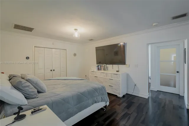 $2,450,000 | 8500 Southwest 70th Street, Miami, FL 33143