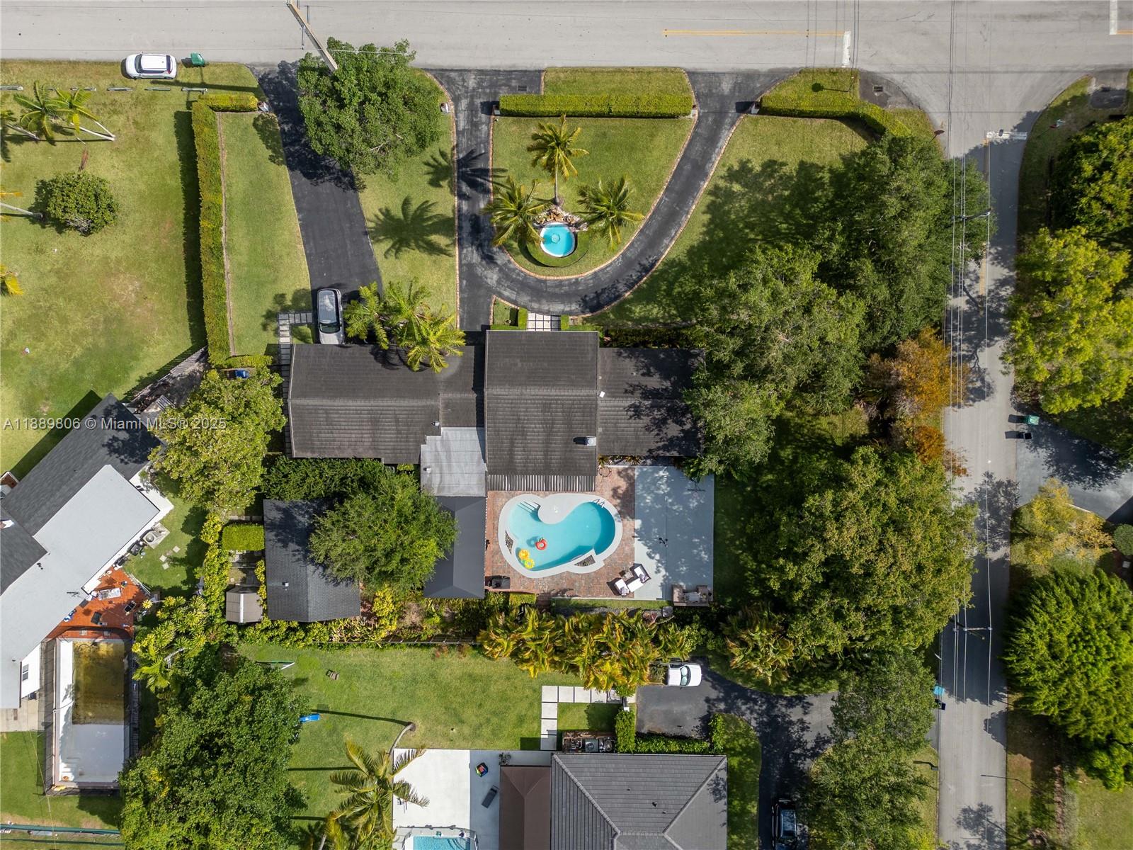 8500 Southwest 70th Street Miami, FL 33143 - Photo 32 of 80