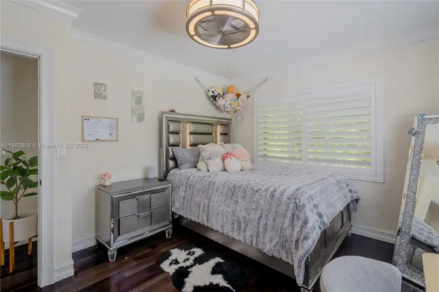 $2,450,000 | 8500 Southwest 70th Street, Miami, FL 33143