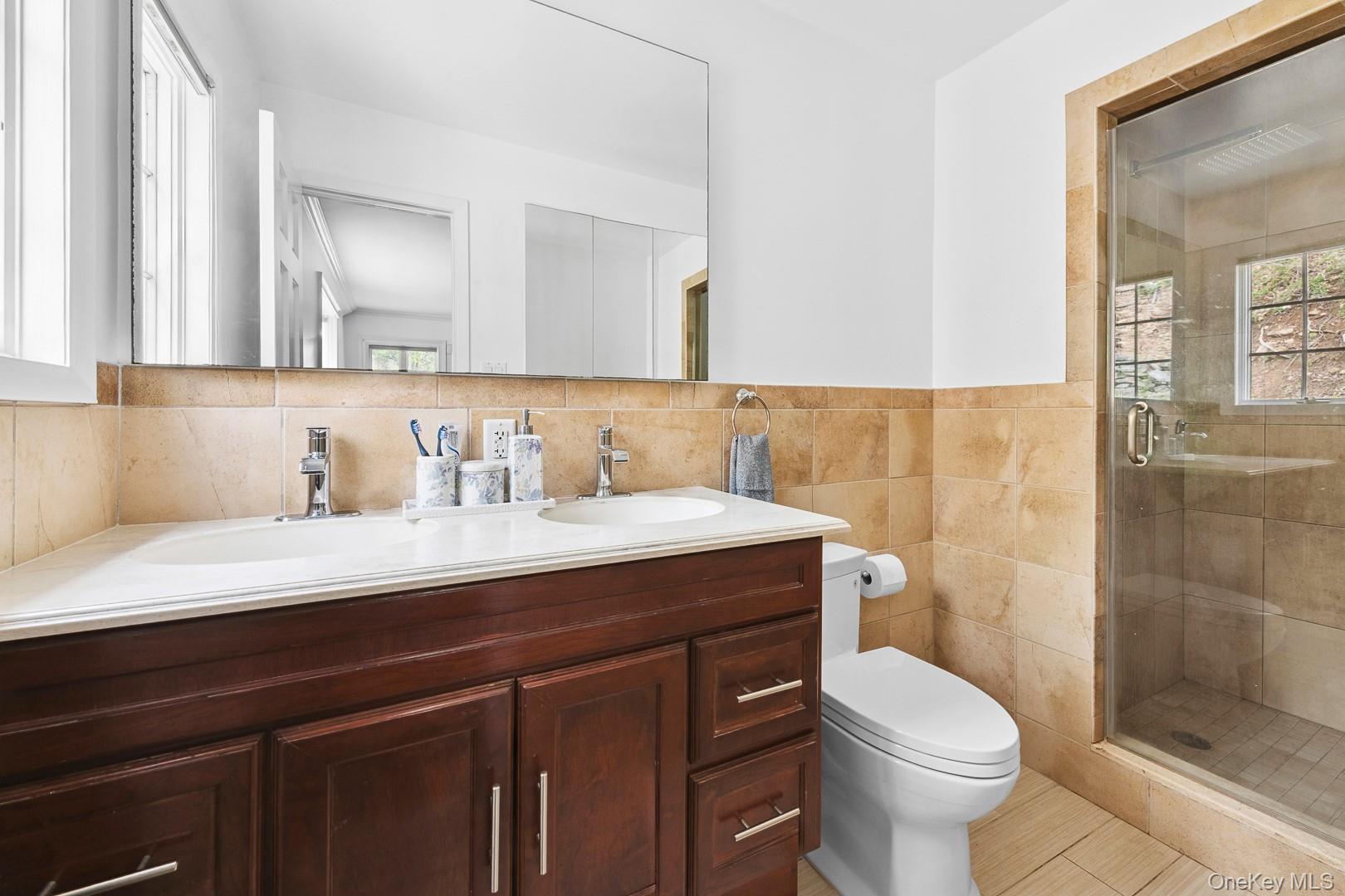 168 Pound Ridge Road Bedford, NY 10506 - Photo 12 of 22 Primary Bathroom