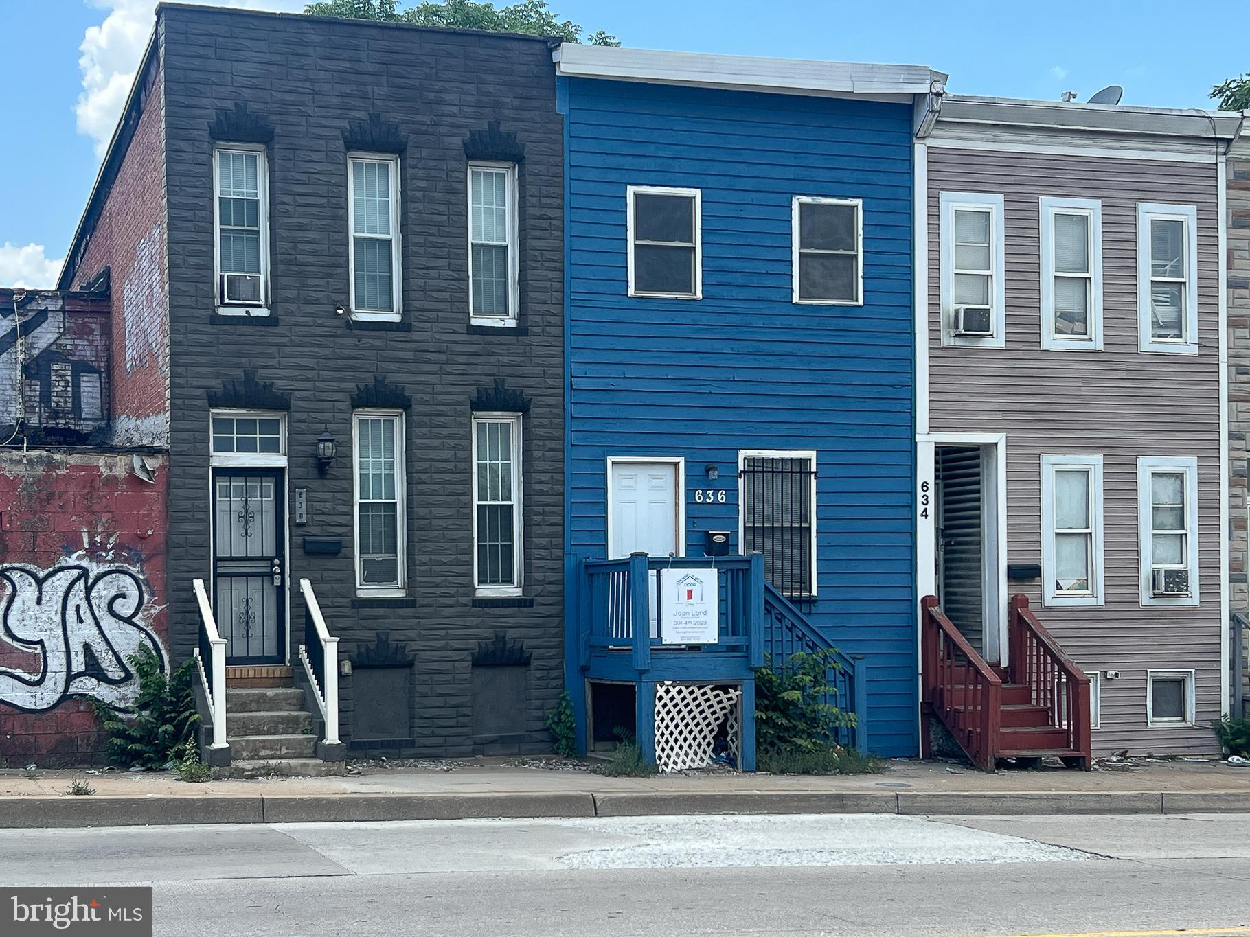 636 South Monroe Street Baltimore, MD 21223 - Photo 2 of 39 a building view