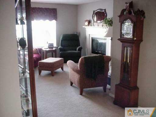 151 Prestwick Way Edison, NJ 08820 - Photo 8 of 8 Gallery Image 8