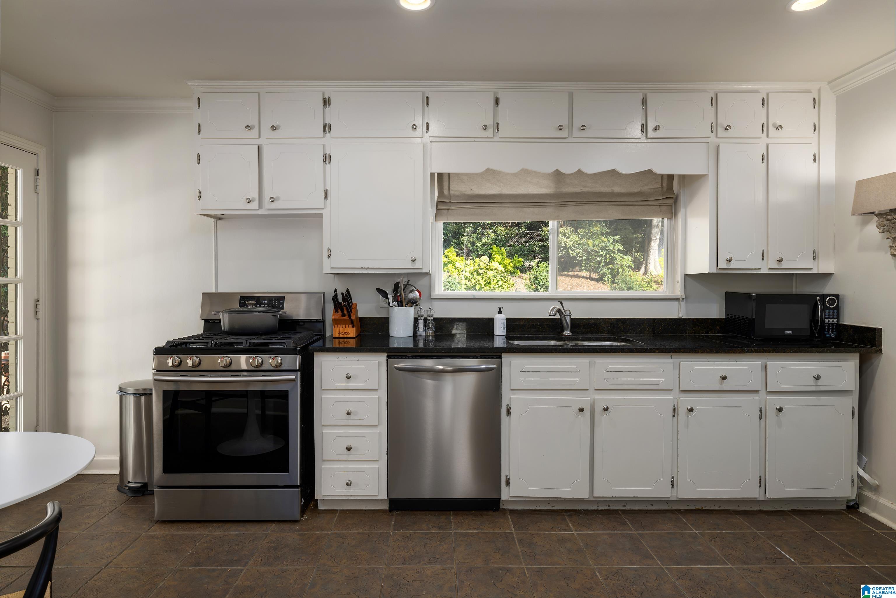 4308 Warren Road Birmingham, AL 35213 - Photo 20 of 49