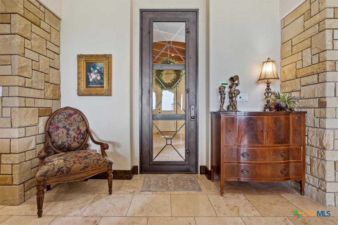 3319 Eagle Ridge Drive Harker Heights, TX 76548 - Photo 9 of 48 a living room with a couch and a rug