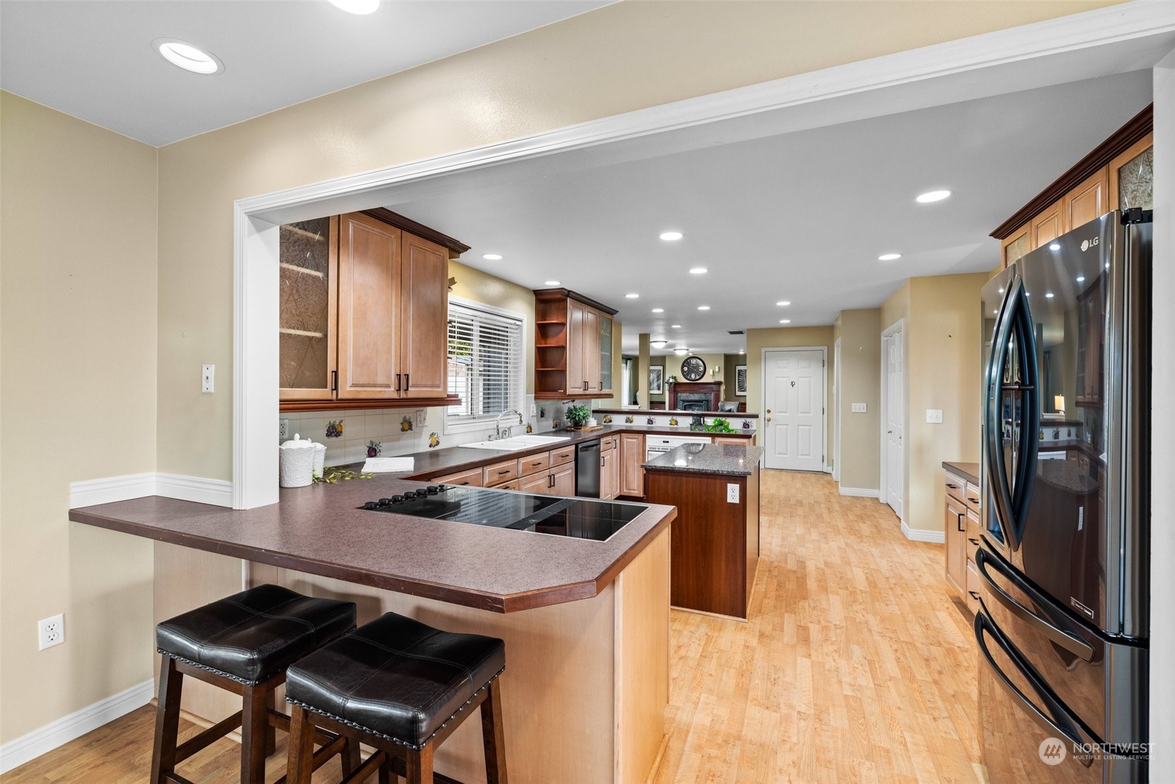 1002 North 28th Place Renton, WA 98056 - Photo 13 of 39 Gallery Image 13