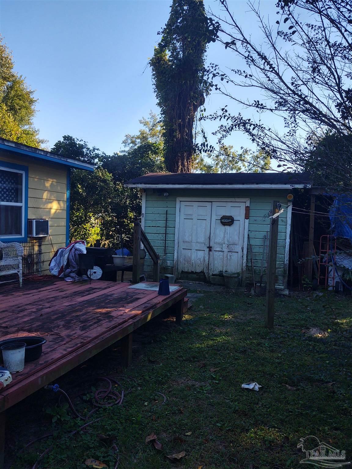 5217 Admiral Halsey Road Milton, FL 32583 - Photo 6 of 7