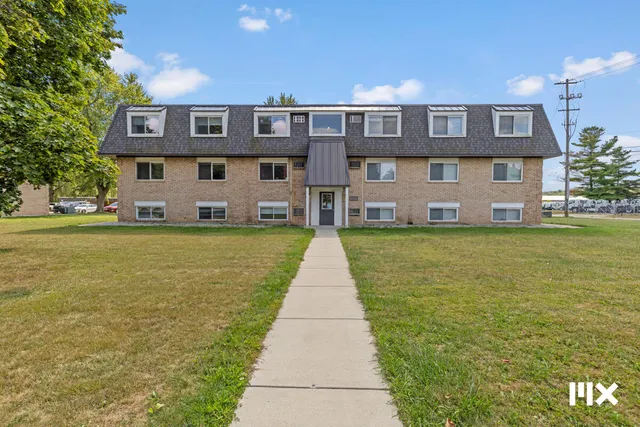 $3,600,000 | 757 West Shepherd Street, Charlotte, MI 48813