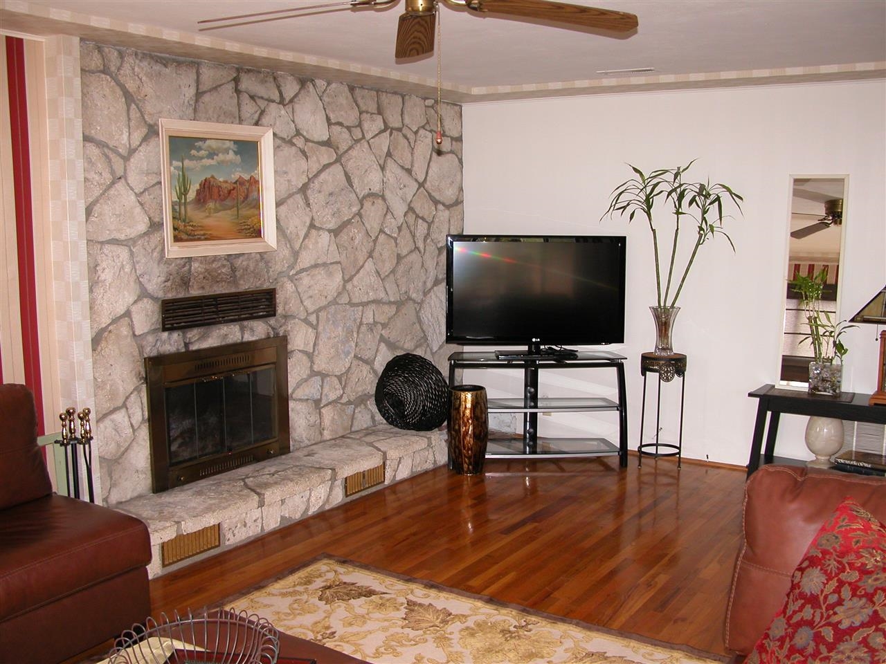 245 Stewart Canyon Road Fallbrook, CA 92028 - Photo 10 of 25
