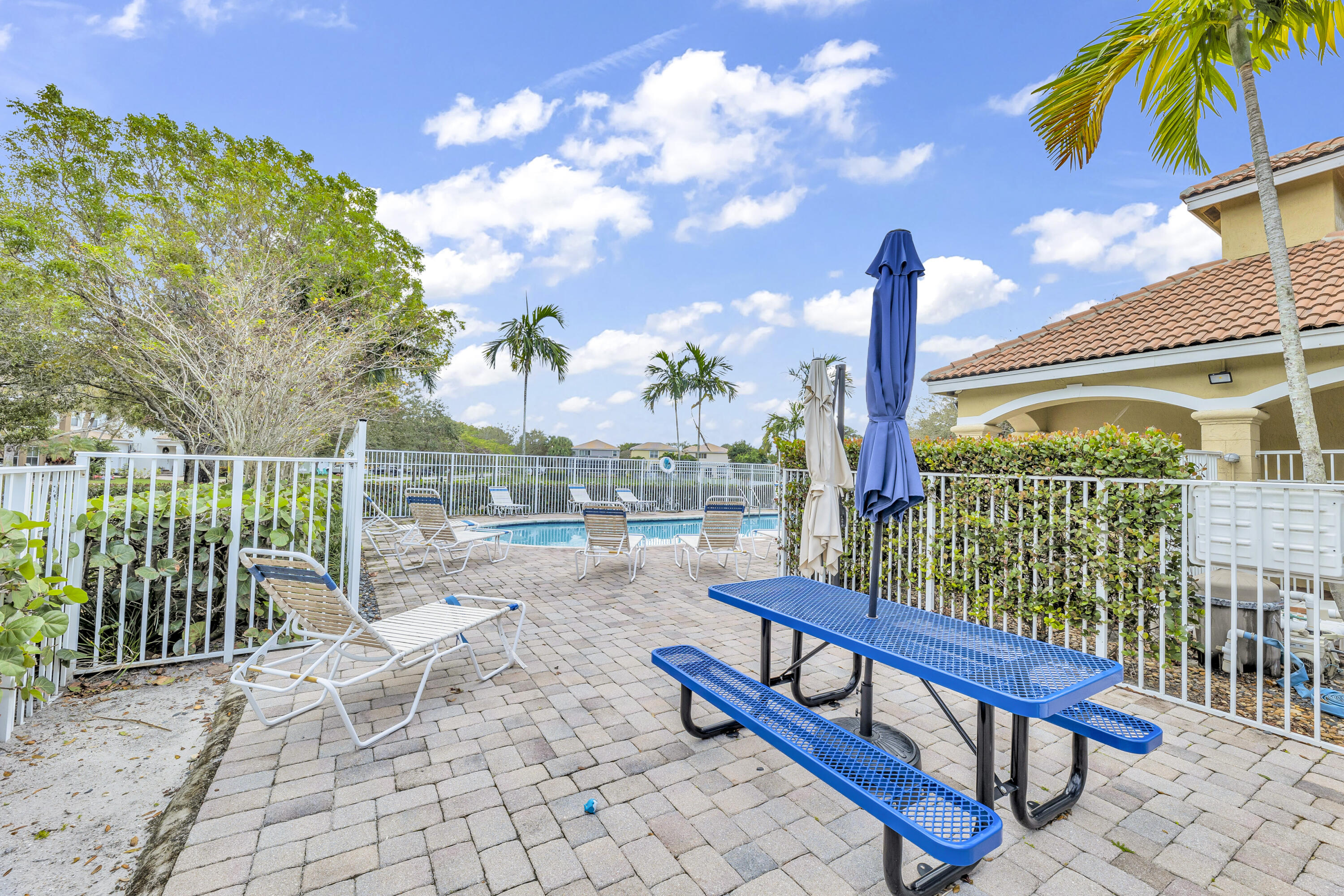 3975 Sabal Lakes Road Delray Beach, FL 33445 - Photo 42 of 43 daigle (12)