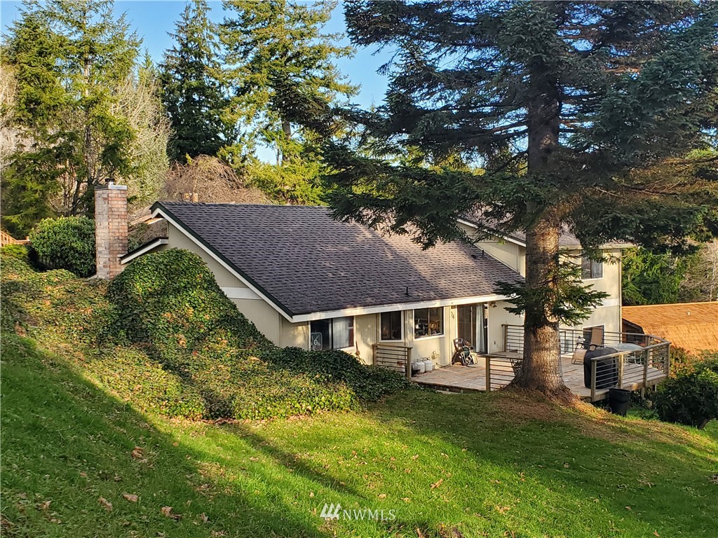 1304 Chilton Road Aberdeen, WA 98520 - Photo 1 of 27 Gallery Image 1
