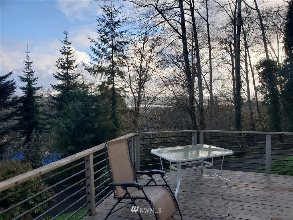 1304 Chilton Road Aberdeen, WA 98520 - Photo 3 of 27 Gallery Image 3