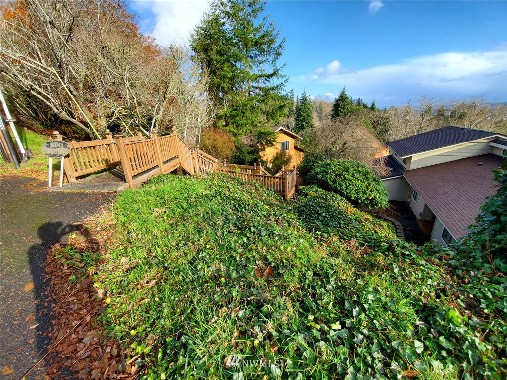 1304 Chilton Road Aberdeen, WA 98520 - Photo 4 of 27 Gallery Image 4