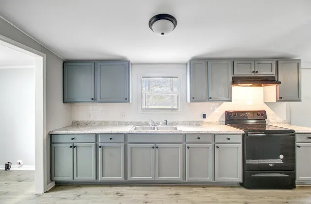 $198,900 | 423 Broomford Hill Lane, St. Stephen, SC 29479